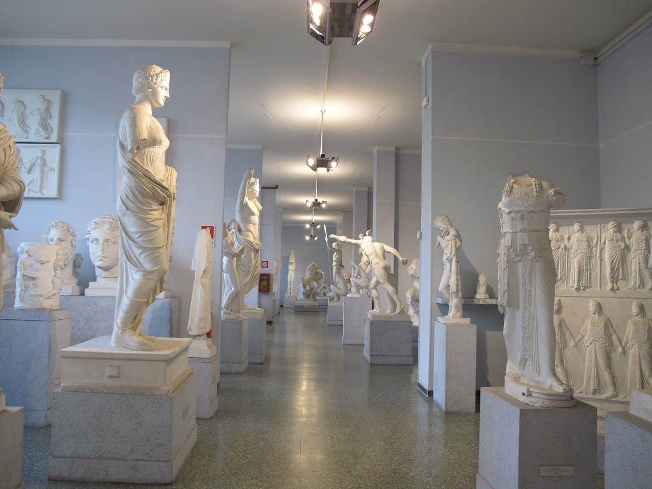 Sala di calchi in gesso della Gipsoteca - Museo dell'Arte Classica della Sapienza