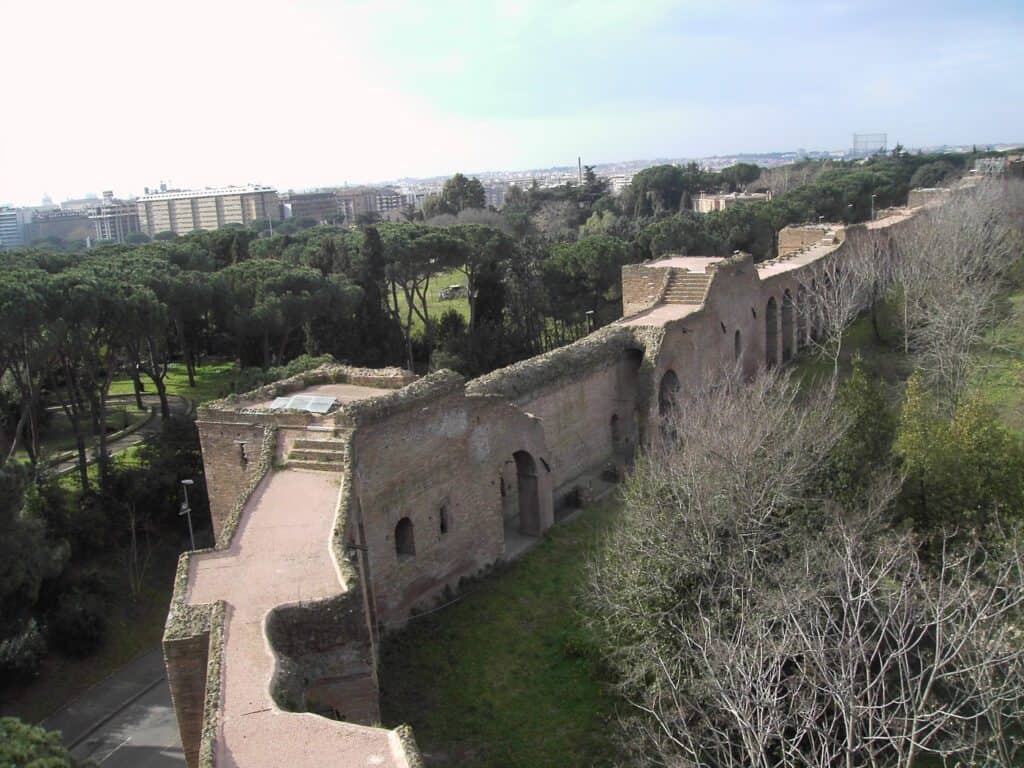 Passeggiata sulle Mura - Museo delle Mura - Porta San Sebastiano