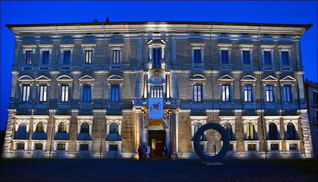 Palazzo Sforza Cesarini a Genzano di Roma