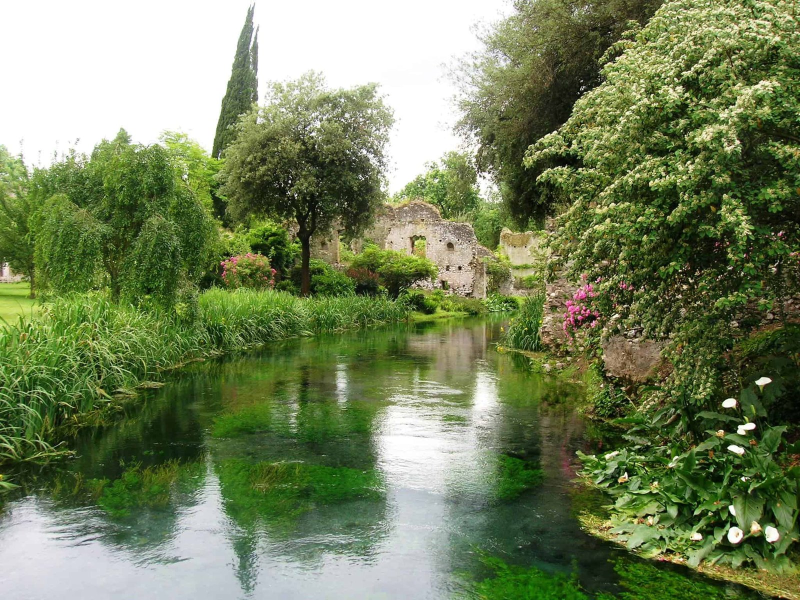 Giardino di Ninfa