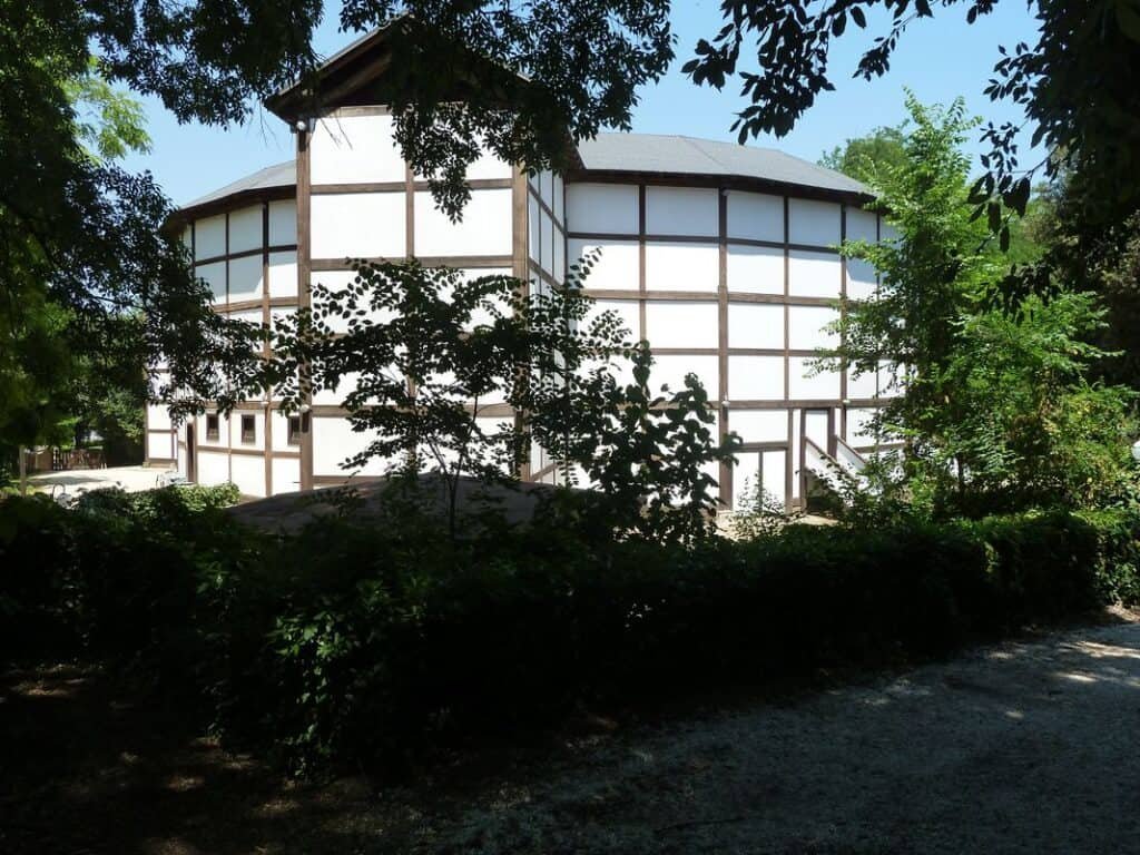 Gigi Proietti Globe Theatre Silvano Toti