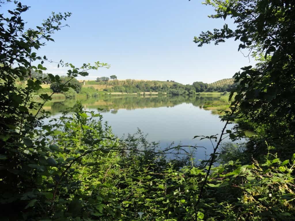 Lago di Giulianello