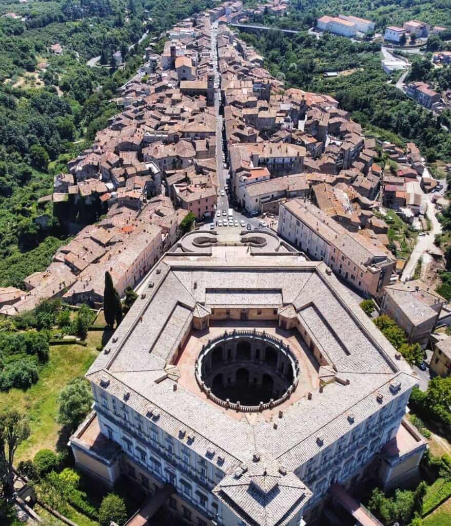 Palazzo Farnese a Caprarola