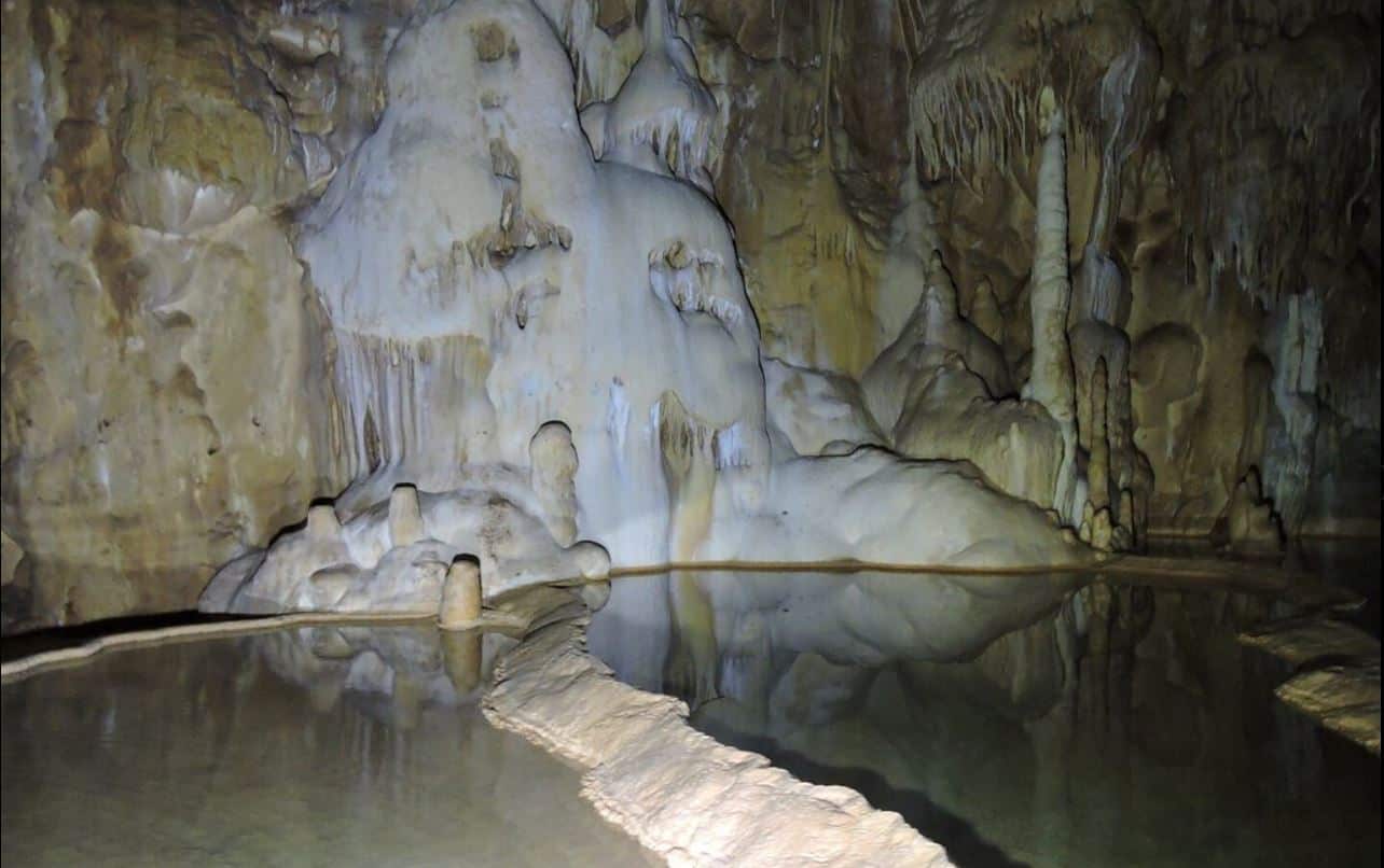 Riserva Naturale Grotte di Pietrasecca (Carsoli) Roma