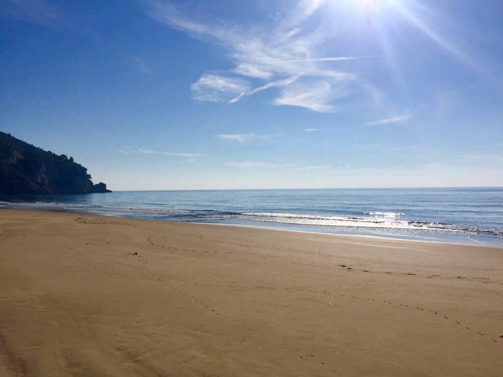 Spiaggia di Bazzano, Sperlonga