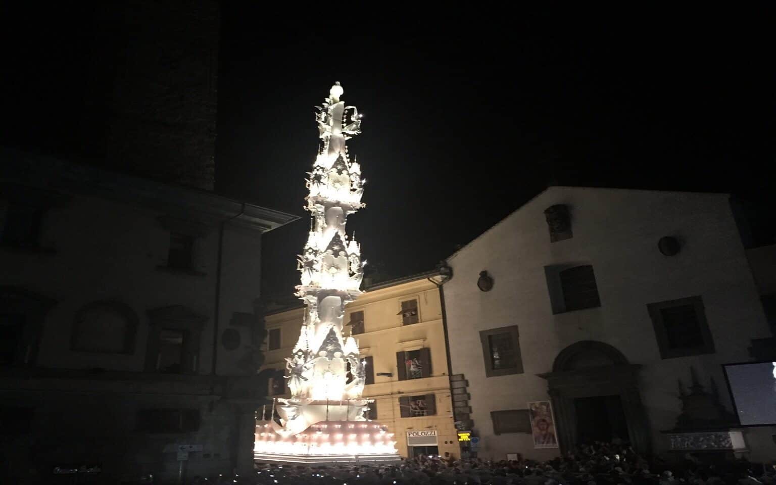 Macchina di Santa Rosa a Viterbo Roma Macchina di Santa Rosa a Viterbo Roma