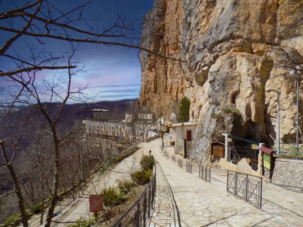 Vallepietra