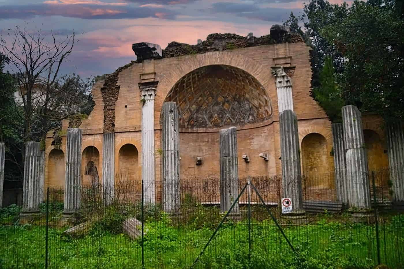 Falsi ruderi - Villa Torlonia