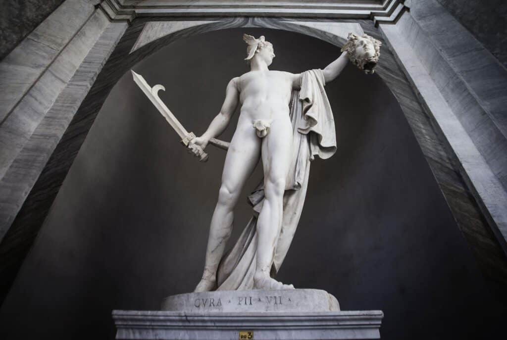 Musei Vaticani Perseo trionfante di Antonio Canova