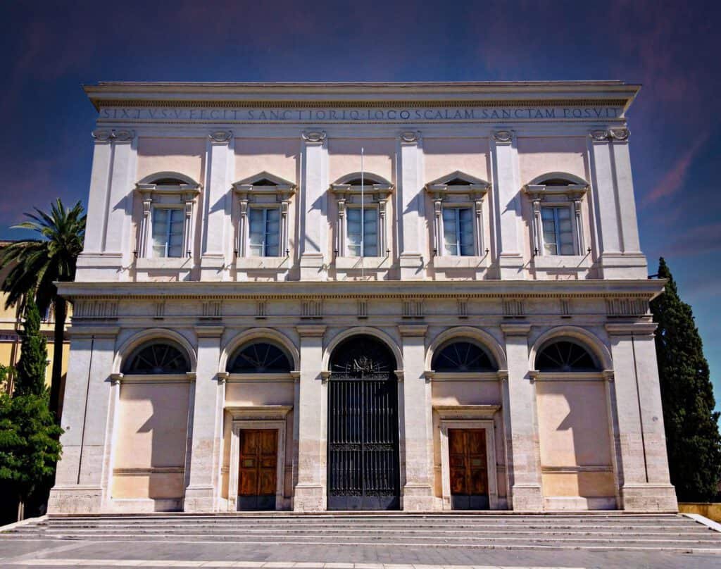 Pontificio Santuario della Scala Santa -Roma