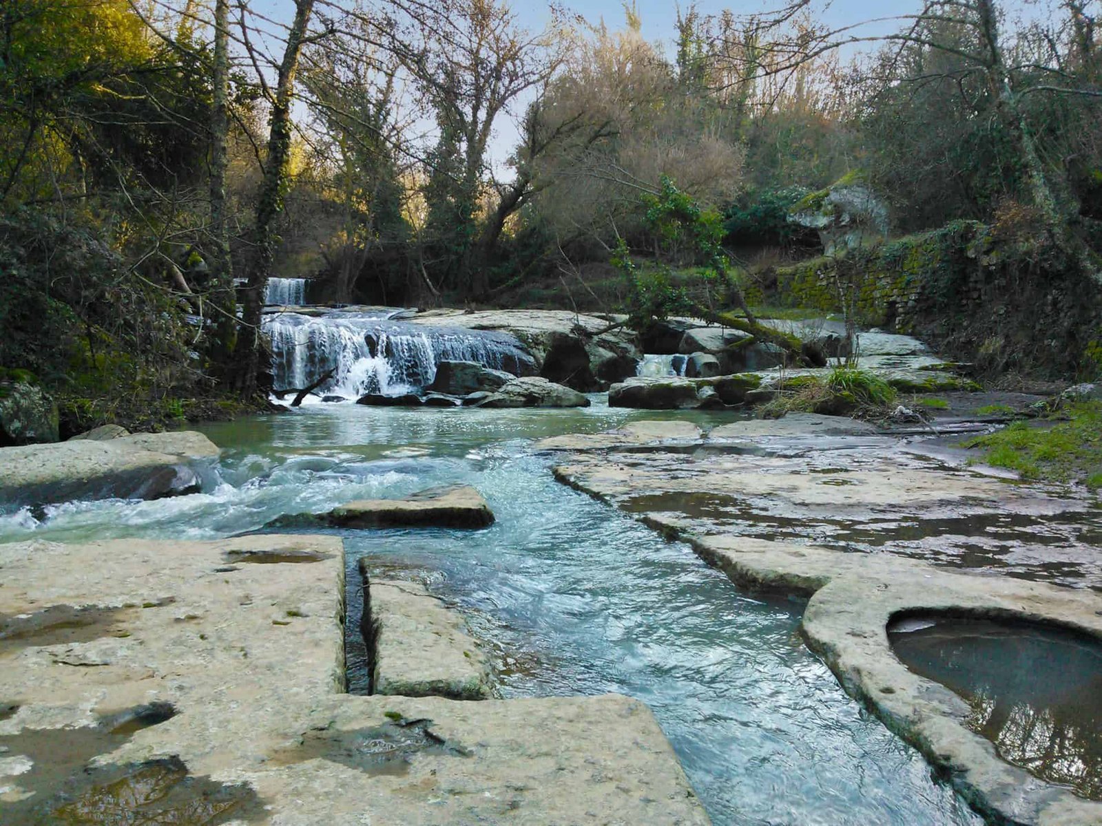 Cascate del Fosso Martello vicino la Torre di Chia di Pasolini
