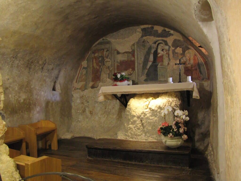 Grotta della natività - Santuario di Greggio