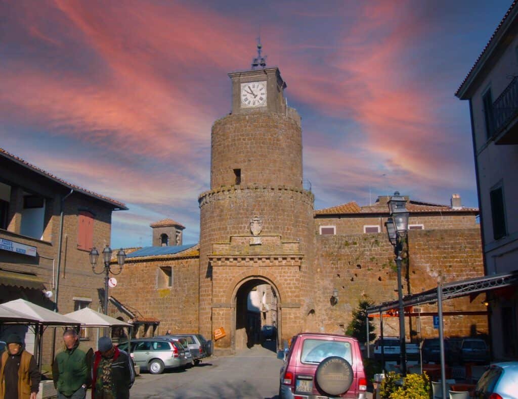 Porta Romana - Barbarano Romano (VT)
