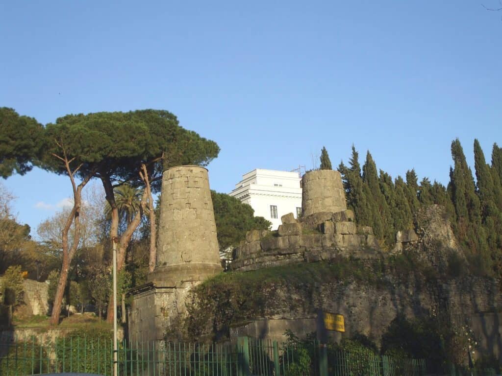 Il sepolcro romano detto degli Orazi e dei Curiazi - Albano Laziale
