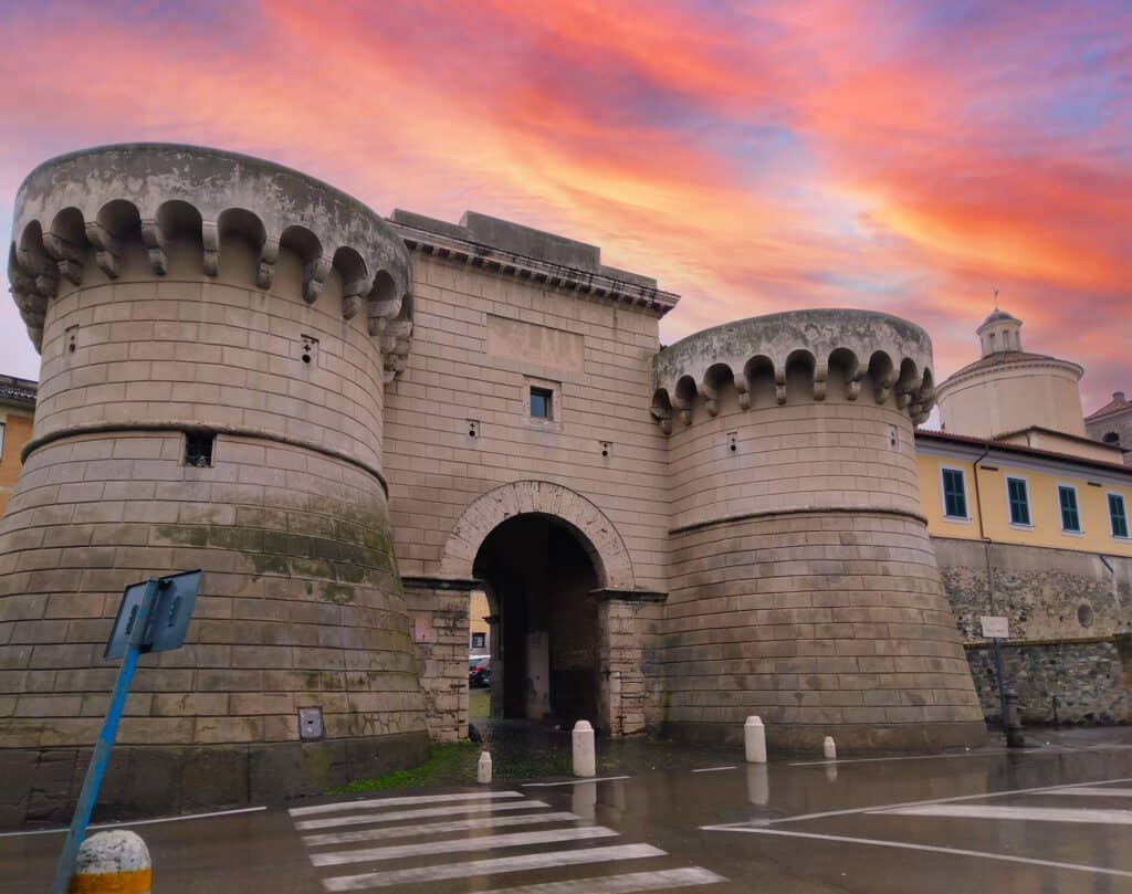 Porta Napoletana - Velletri (via Appia)