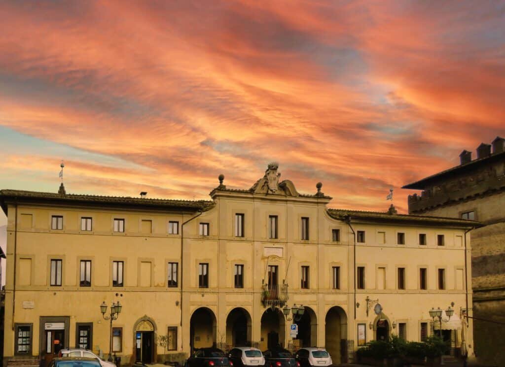 Casini Ruspoli - Palazzo con gli archi - Vignanello (VT)