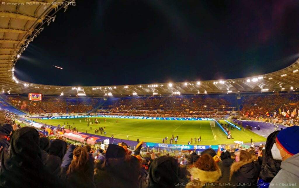 Bolide nel cielo visto dallo Stadio Olimpico di Roma- sabato 5 marzo 2022 - Gruppo Astrofili Palidoro - Sabrina Frauzel