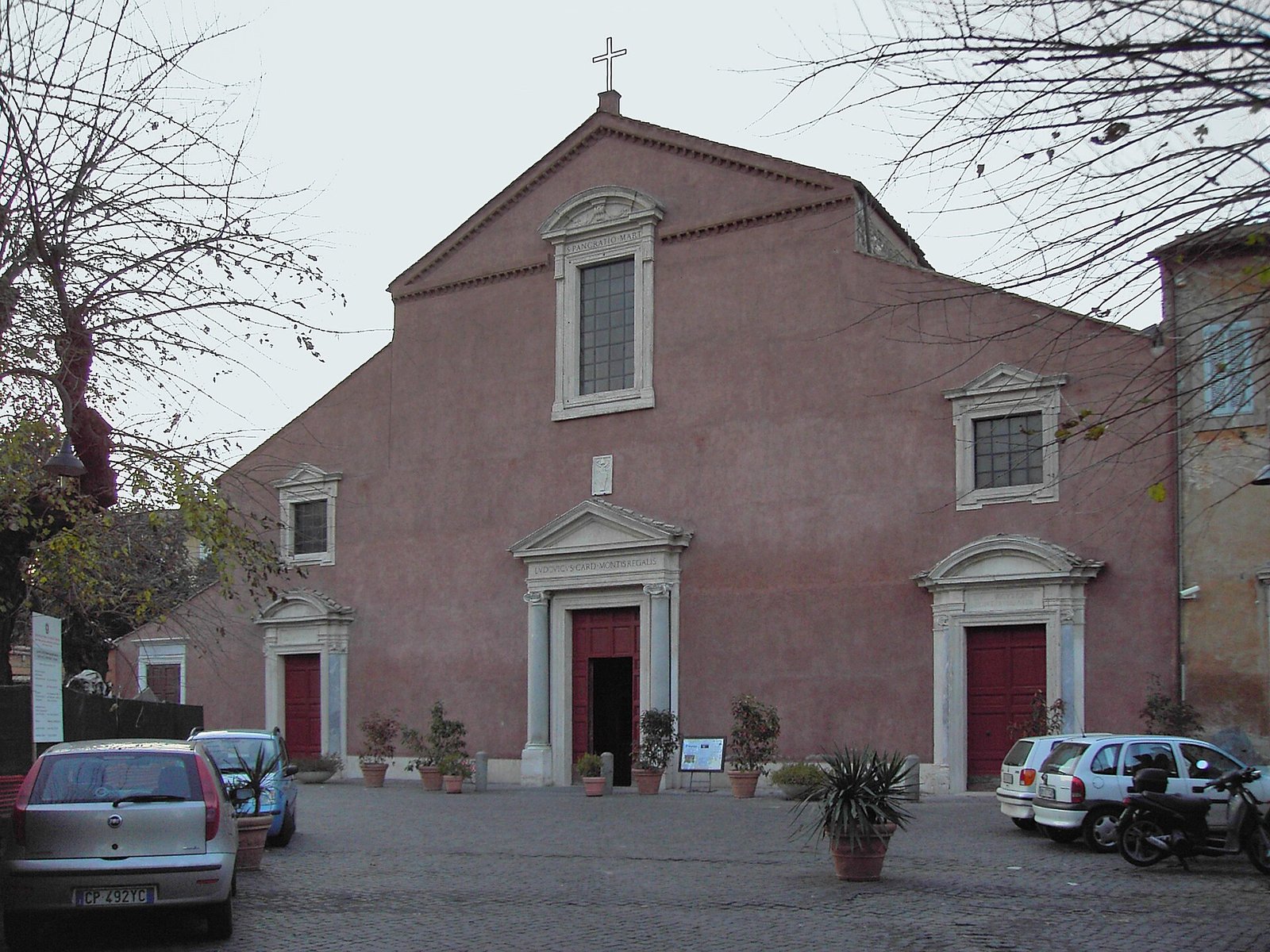 Facciata della basilica di San Pancrazio a Roma