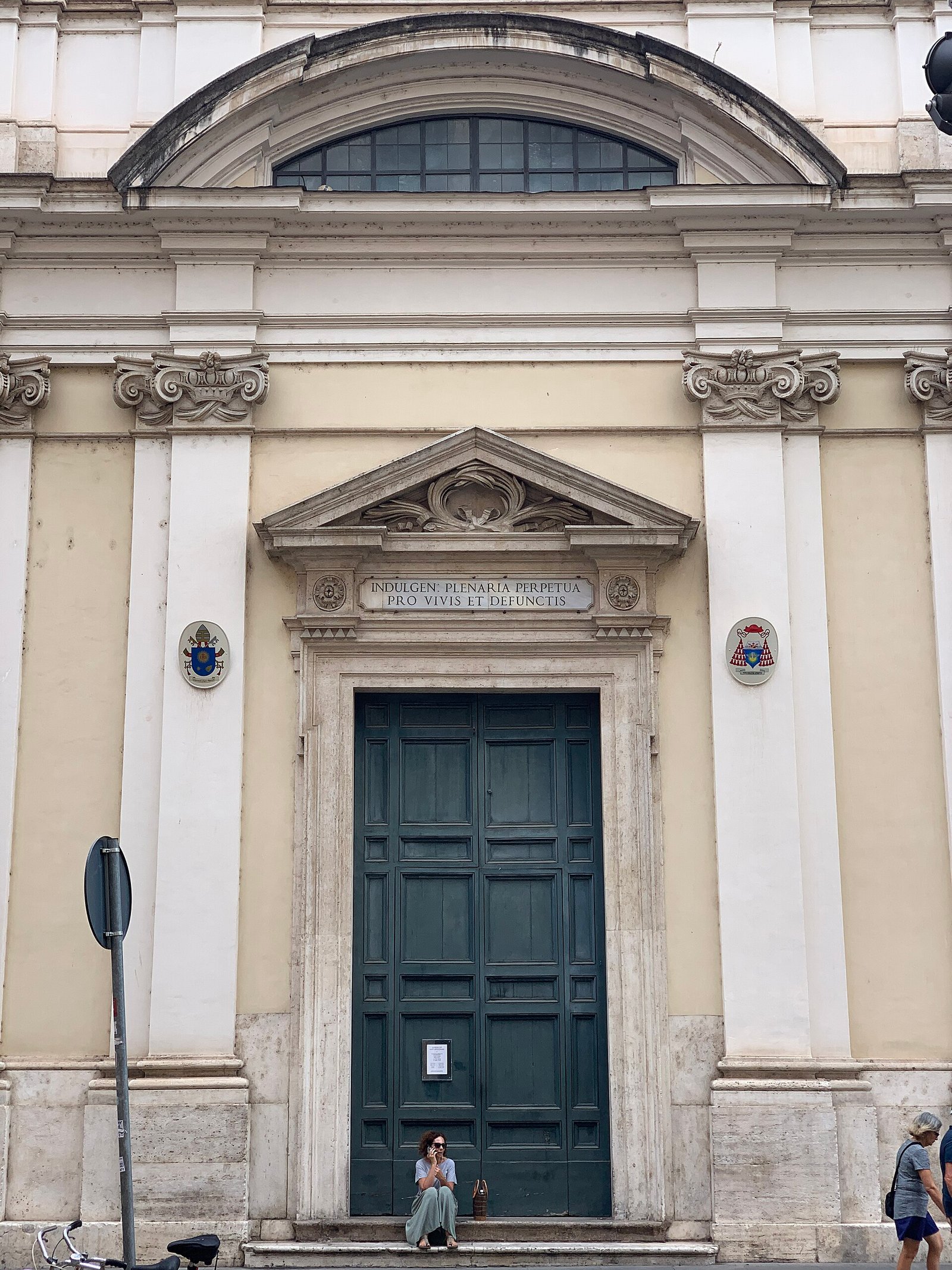 Facciata della basilica di Sant'Apollinare