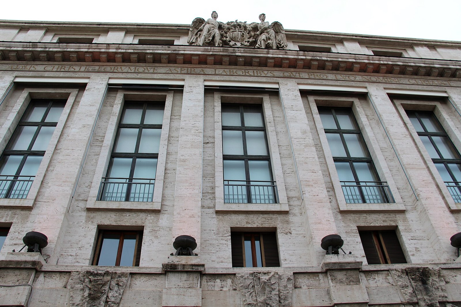 Facciata dell'Auditorium Conciliazione a Roma