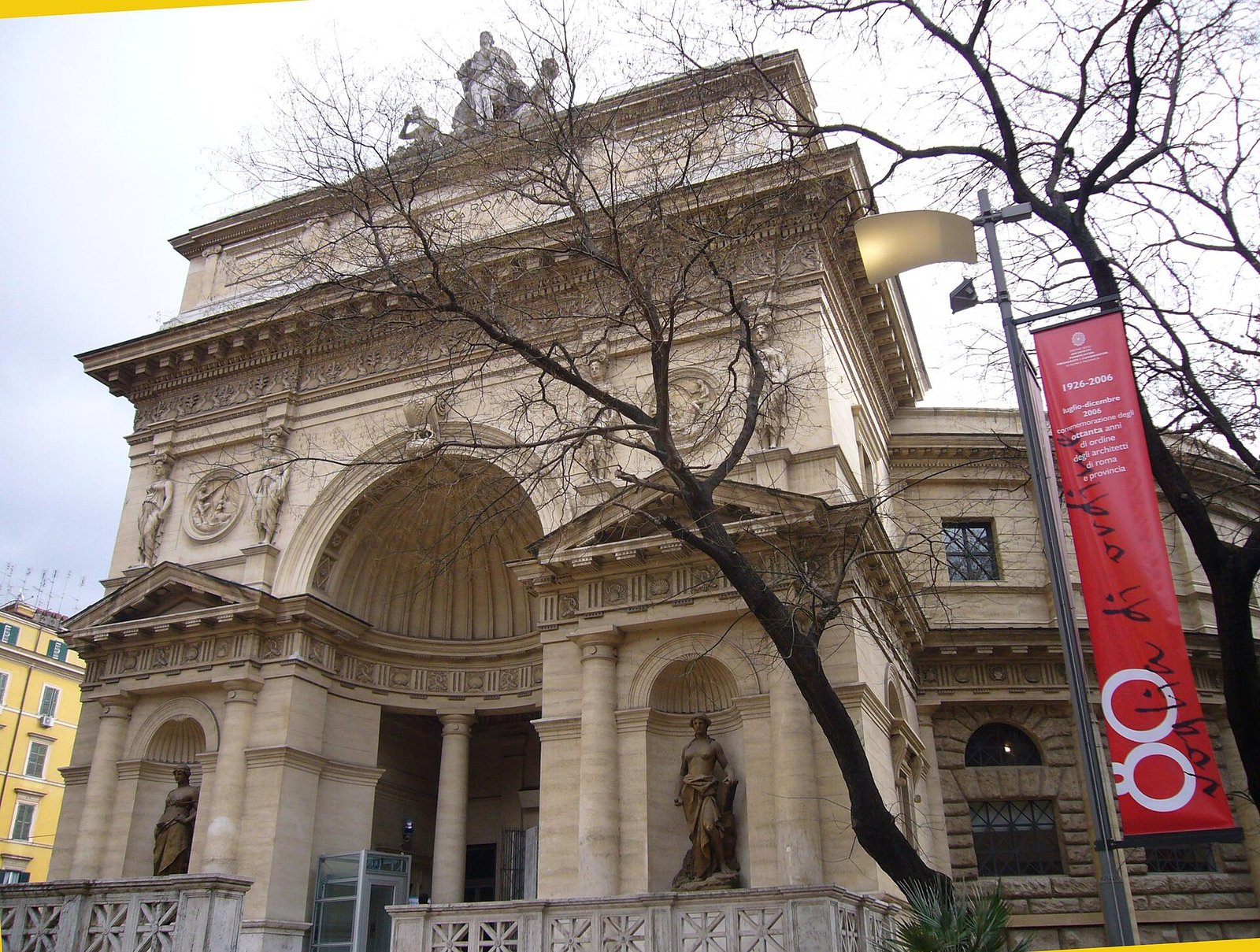 L Acquario Romano in piazza Manfredo Fanti a Roma
