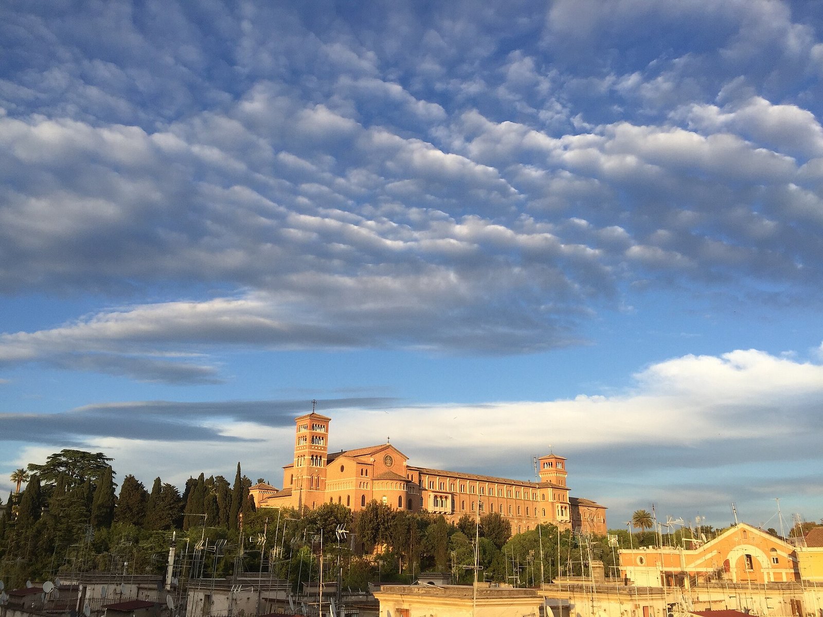 Chiesa di Sant'Anselmo all'Aventino a Roma