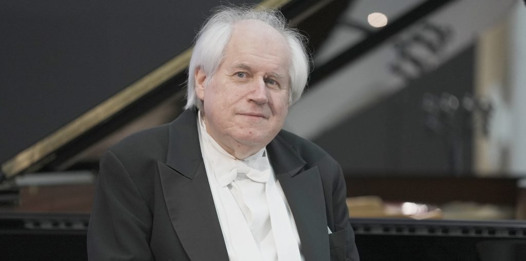 Il pianista Grigory Sokolov, in recital a Santa Cecilia