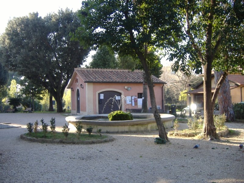 Edificio dell'ex stalla nel parco di Villa Lais