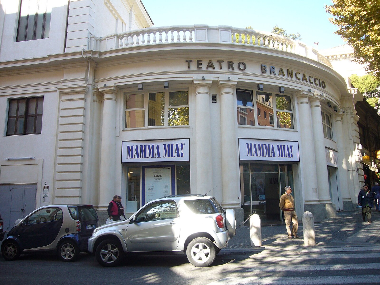 La facciata del Teatro Brancaccio in via Merulana, sede di Fatti di musica