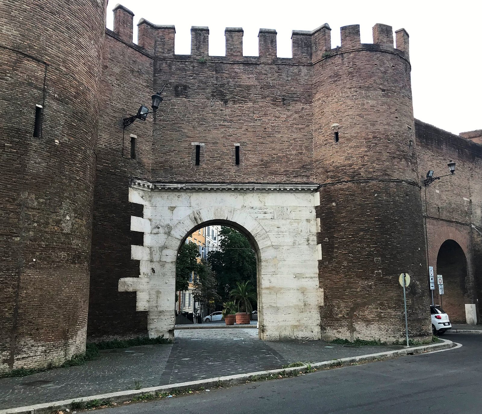 Porta Pinciana 2 Porta Pinciana with the two towers of the Aurelian Walls