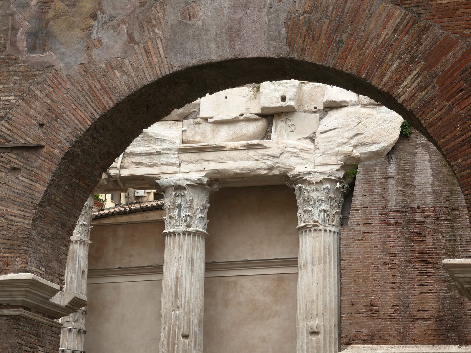 Portico di Ottavia (Rome)