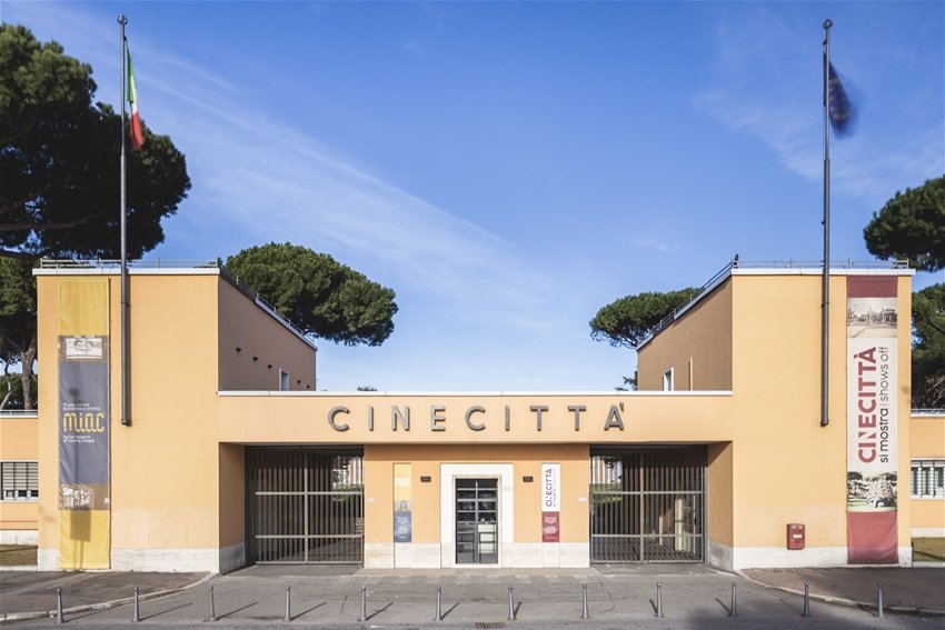 Rome in the Movies: The Filming Locations Worth Visiting 3 Historic entrance of the Cinecittà studios in Rome