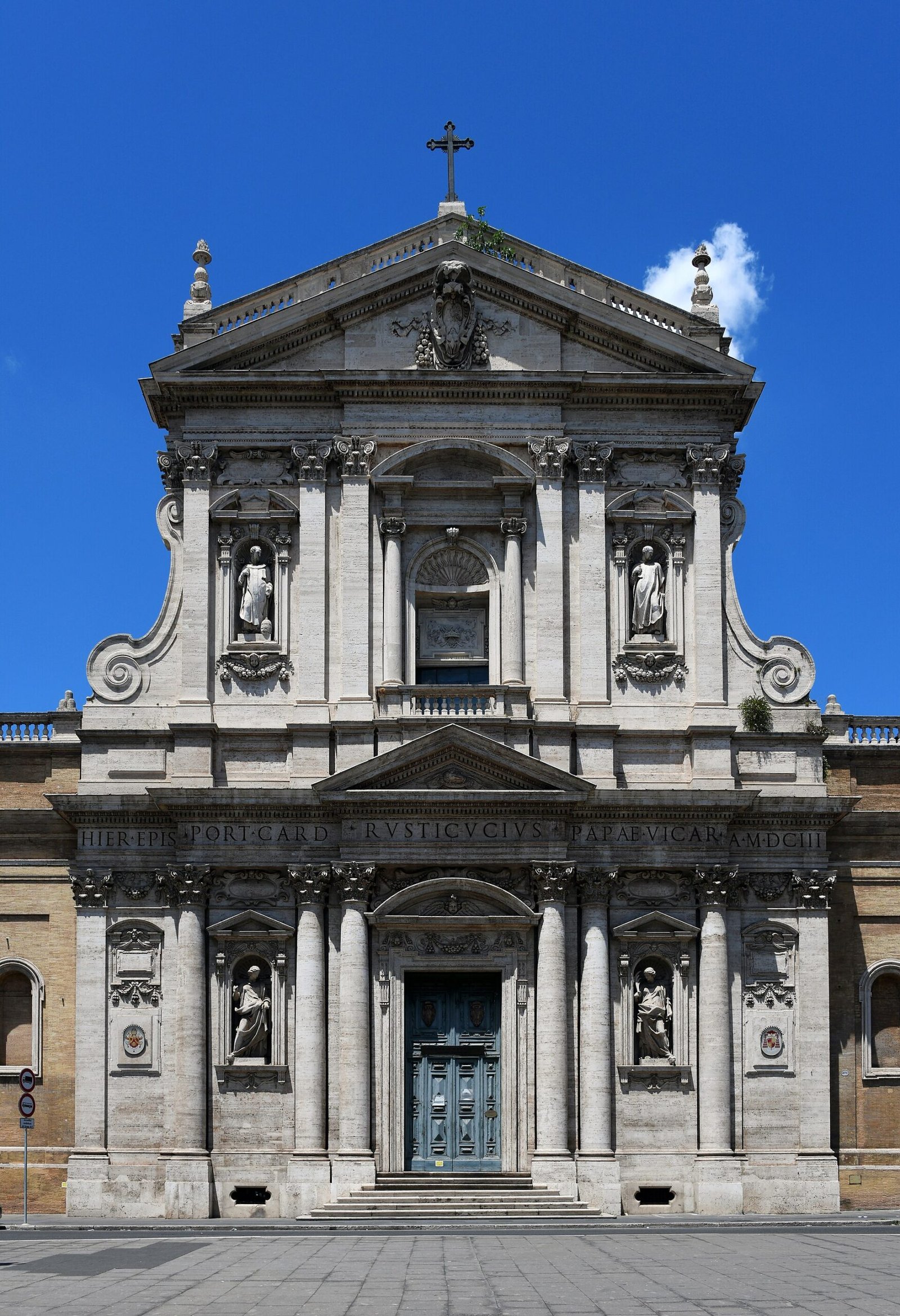 Facciata di Santa Susanna a Roma
