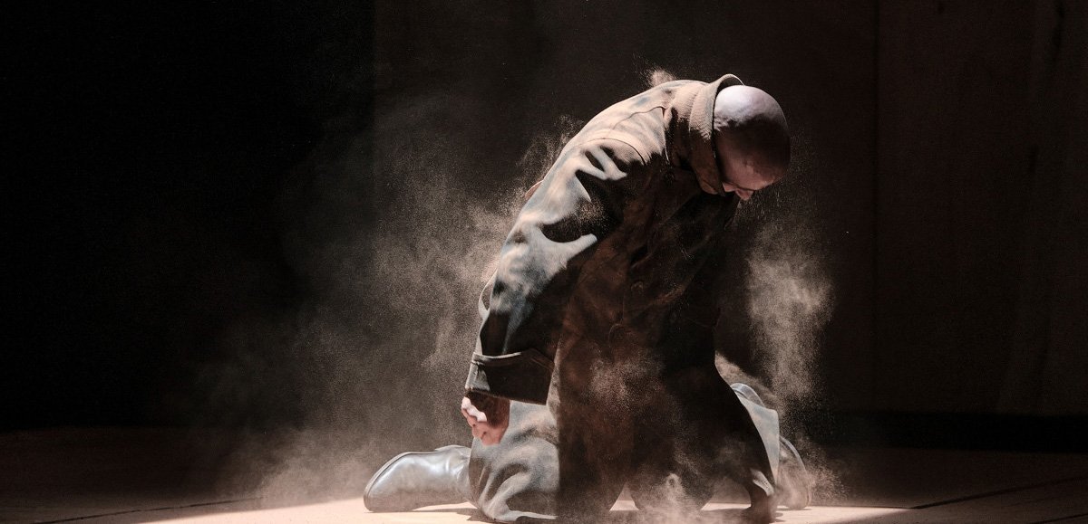 Tragudia, Il canto di Edipo di Alessandro Serra al Teatro Vascello