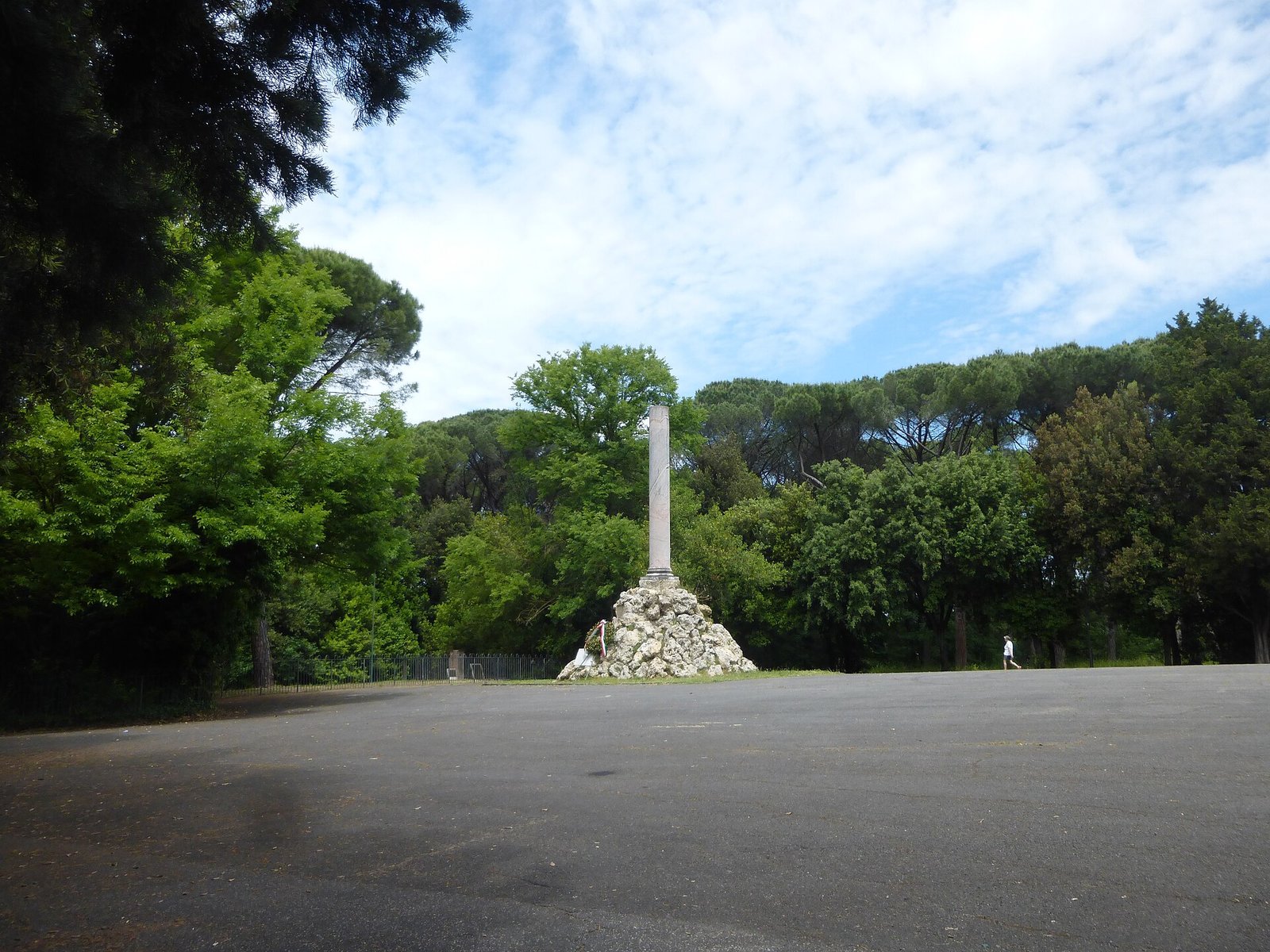 Colonna in memoria dei caduti del 1867 a Villa Glori