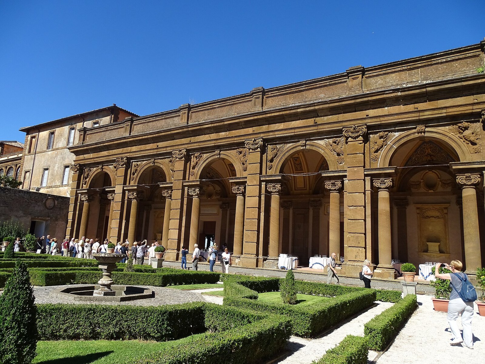 Villa Mondragone sulle colline di Frascati
